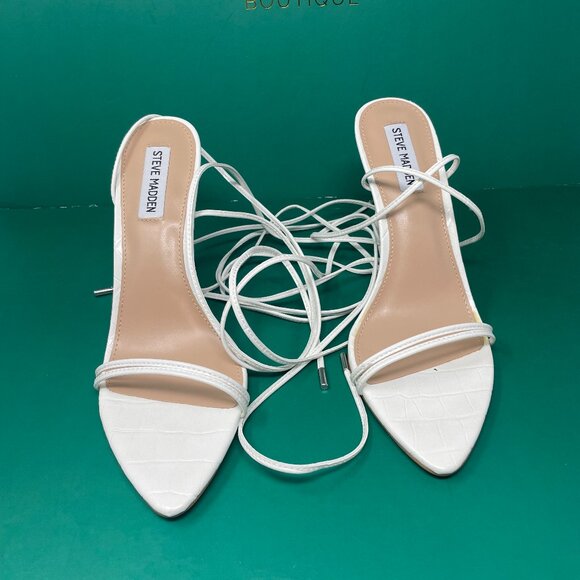 Steve Madden | Flamin Heel - Picture 4 of 5